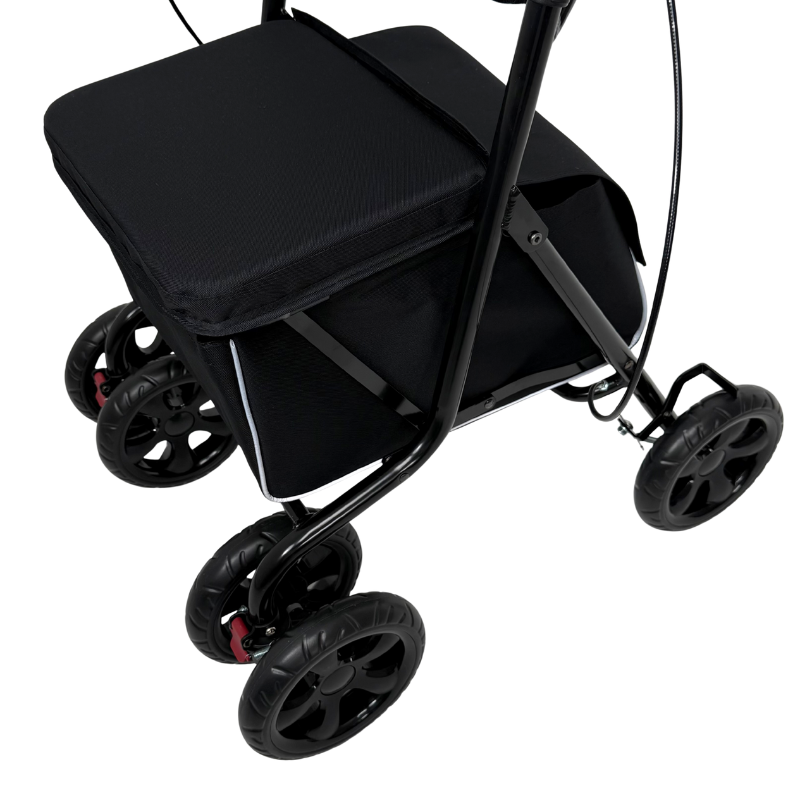 Kadira_sedatko_a_operadlo